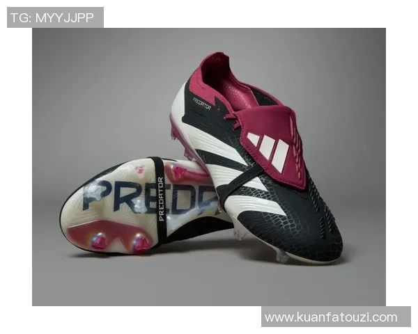 阿迪达斯足球鞋球星限量款引领赛场风潮时尚与性能完美融合